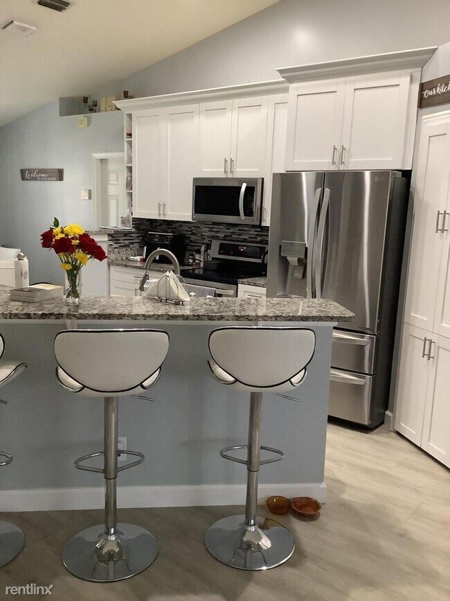 Foto del edificio - 3 br, 2 bath House - 5149 Willow Pond Rd W...