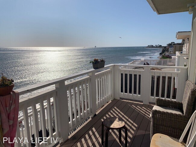 Building Photo - 6 br, 4 bath Room For Rent - 6647 Del Playa