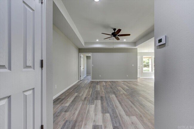 Building Photo - 203 Elysian Hills Dr