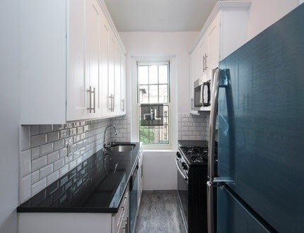 Foto principal - 83-09 35th Ave