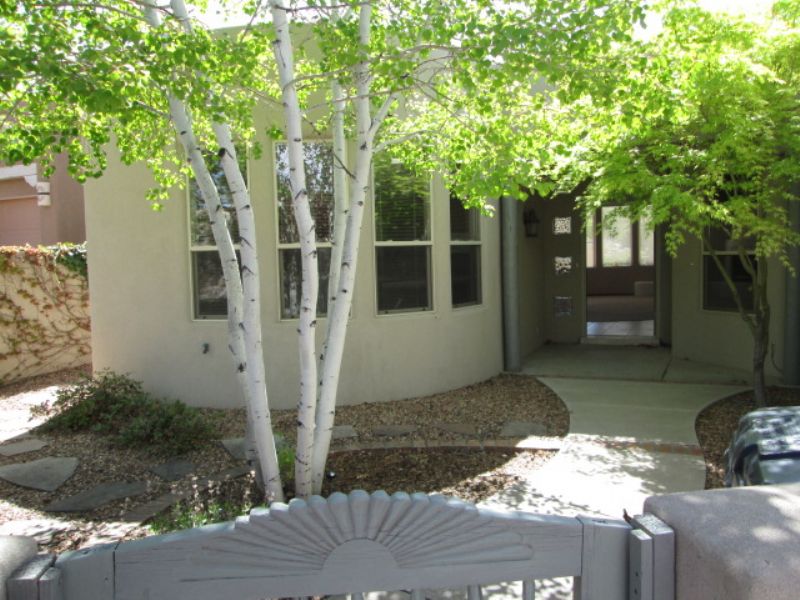 Primary Photo - 13000 Sandia Point Rd NE