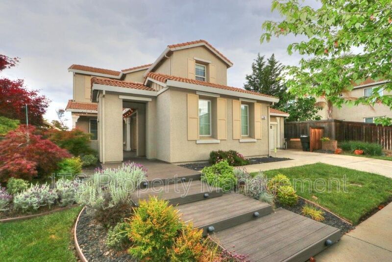 208 Blue Pine Ct, Roseville, CA 95747 House Rental in Roseville, CA