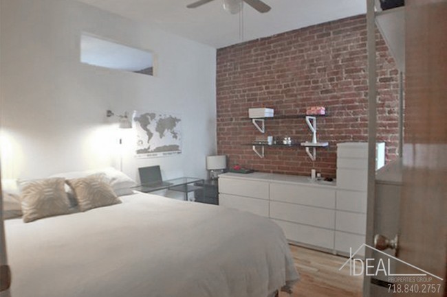 Building Photo - Park Slope 1 Bedroom w/ Balcony &amp; Laundry