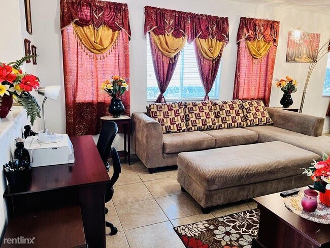 Foto del edificio - 3 br, 2.5 bath House - 3005 Laurel Ridge Cir