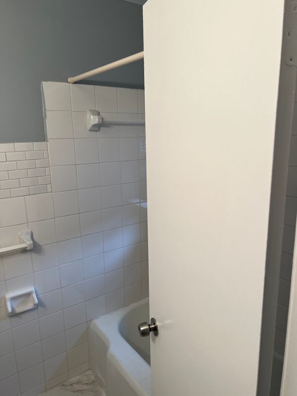 Building Photo - 2046 Fort Davis St SE