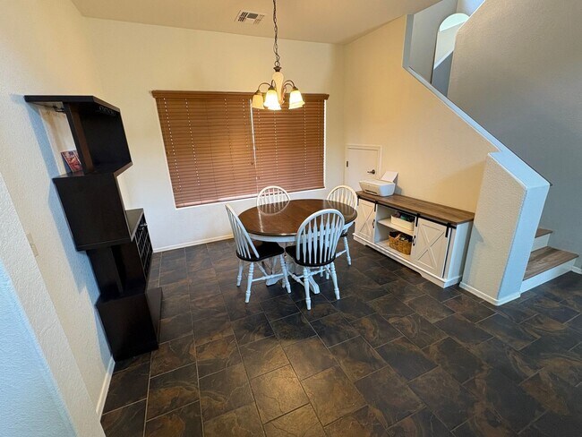 Foto del edificio - Spacious 3BR House in Tucson