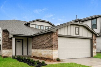 Building Photo - 24739 Linaria Dr