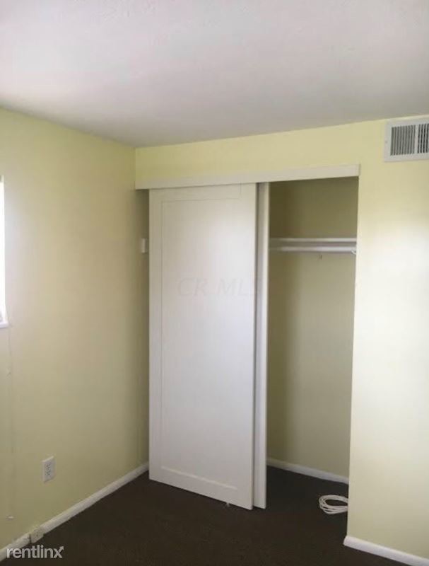 Building Photo - 3033 Markham Rd