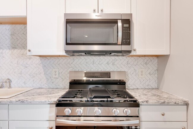 Foto del edificio - 2627 W Cary St