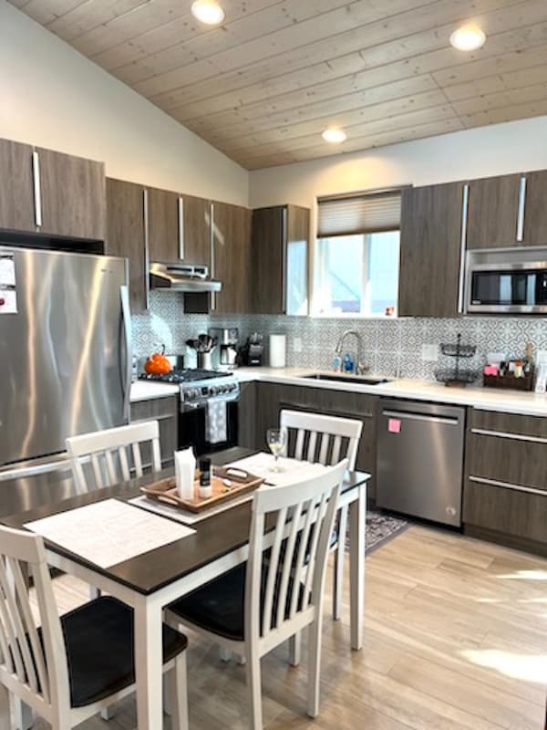 Building Photo - 236 La Mesa Ave