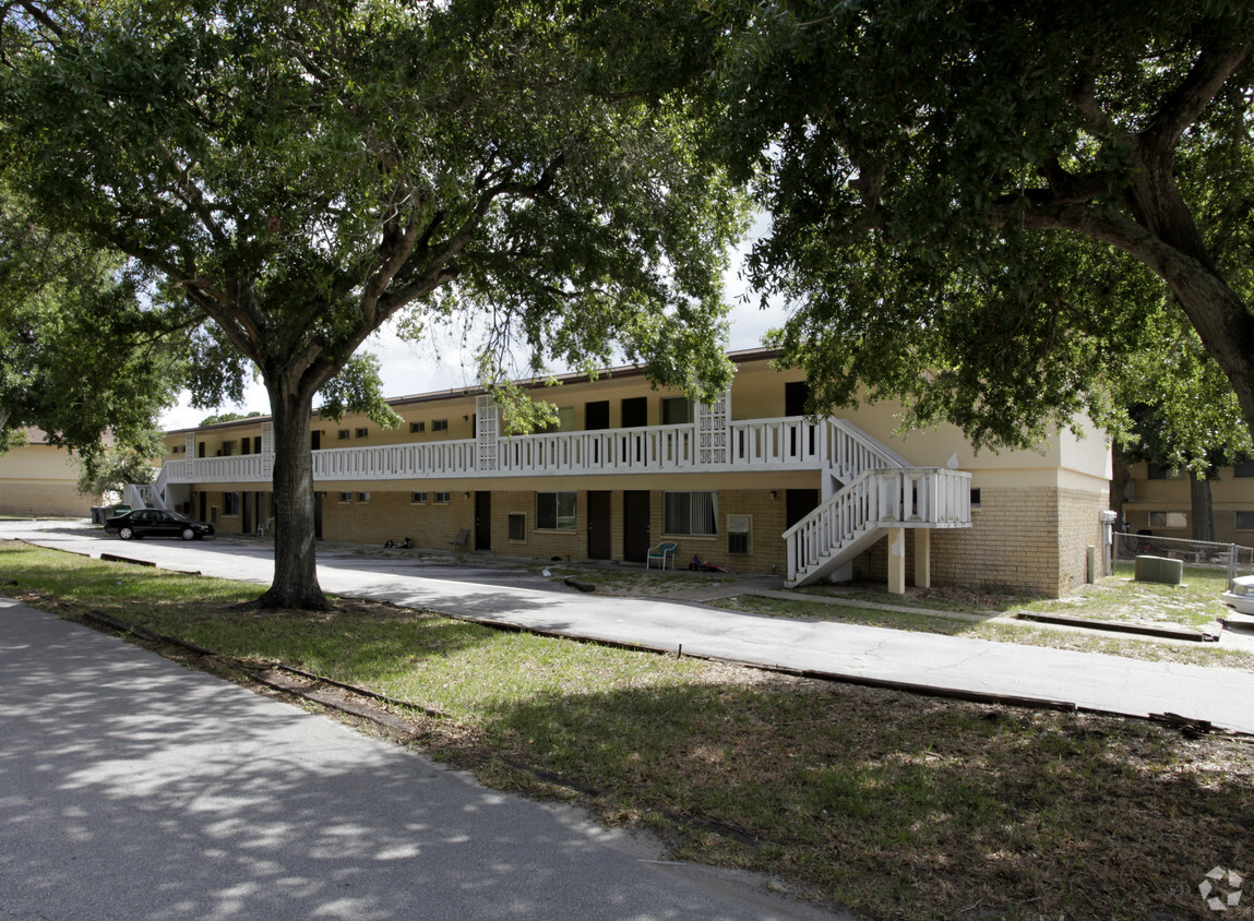 Heritage Apartments - Park Vista