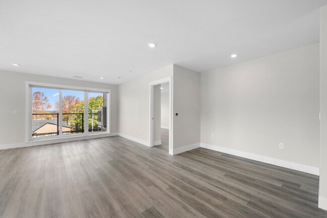 Building Photo - 2 Bedroom Elation Suites - Plan A2