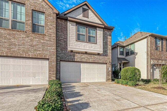 Building Photo - 2515 Terrace Point Dr