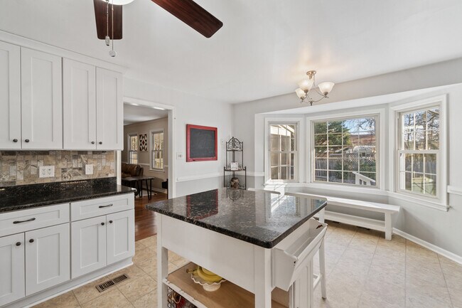 Building Photo - 531 Currituck Dr