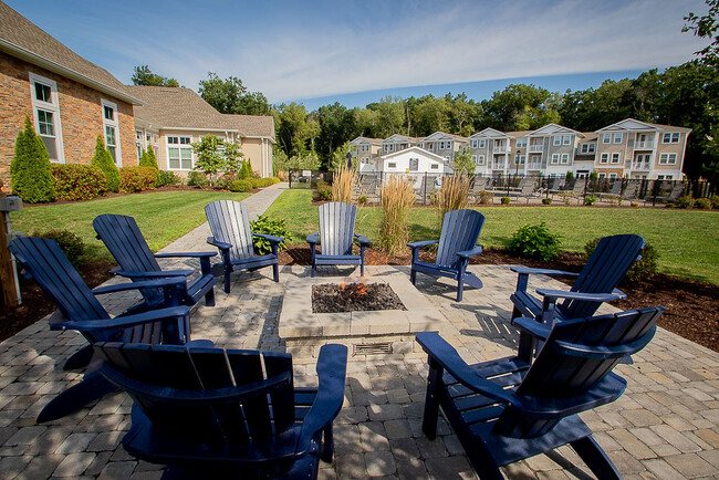 Building Photo - The Arbors at Brighton Park