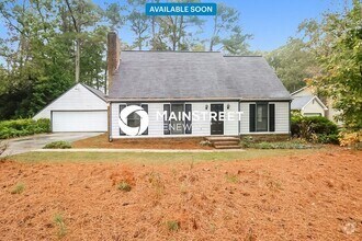 Building Photo - 3103 Skyland Dr