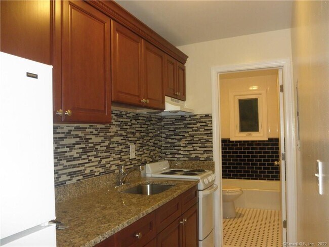 Foto del edificio - 76 Palisade Ave