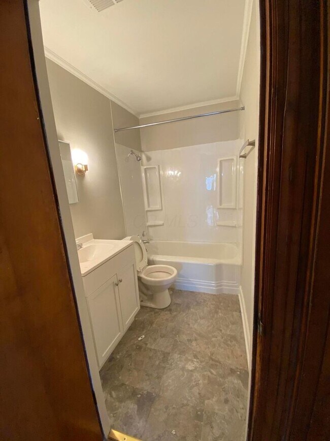 Bathroom - 459 Clinton St