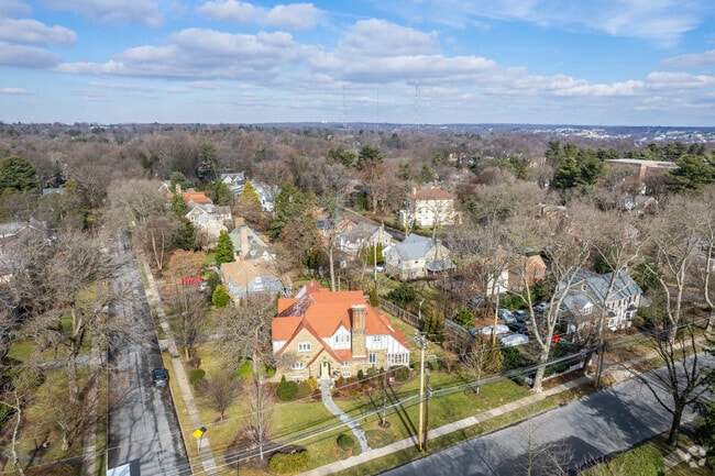 Bala Cynwyd Neighborhood Aerial