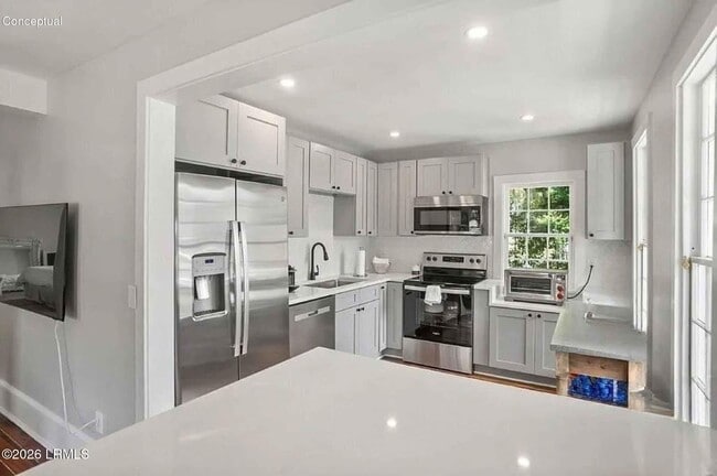 Building Photo - 606 Carteret St