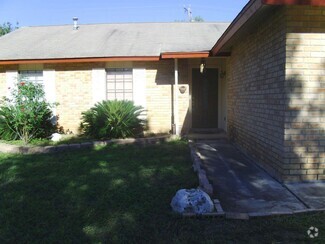 Building Photo - 2107 Crested Walk Dr