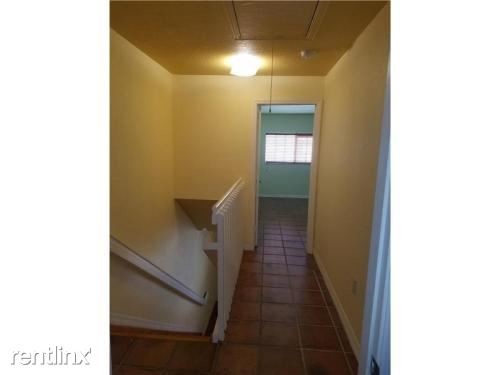 Building Photo - 9837 W Okeechobee Rd