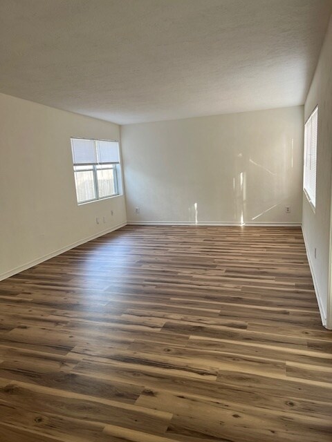 Foto del edificio - 4401 Marilyn Ave