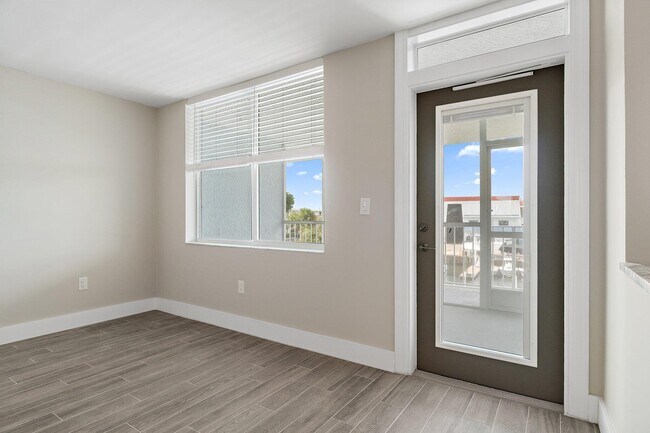 Foto del edificio - 108 Paradise Harbour Blvd
