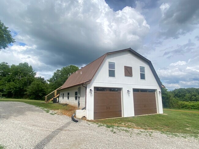 Foto del edificio - 5536 Buck Mountain Rd