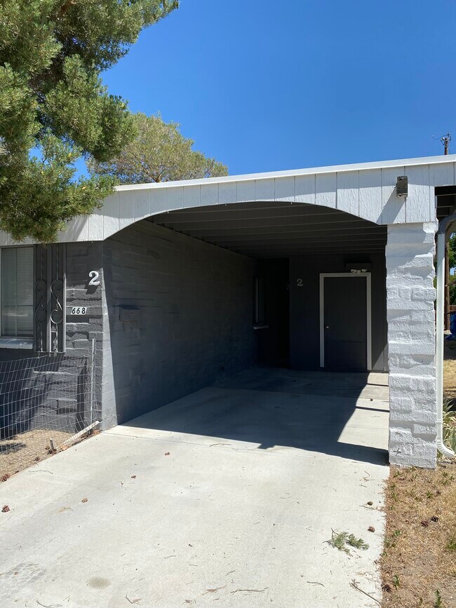 668 Cedar St Unit 2, Elko, NV 89801 Rentals in Elko at 668 Cedar St