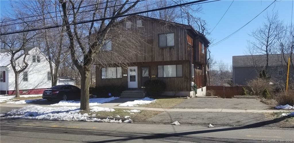 Primary Photo - 240 Knowlton St