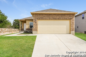 Building Photo - 3207 Pedernales Dr