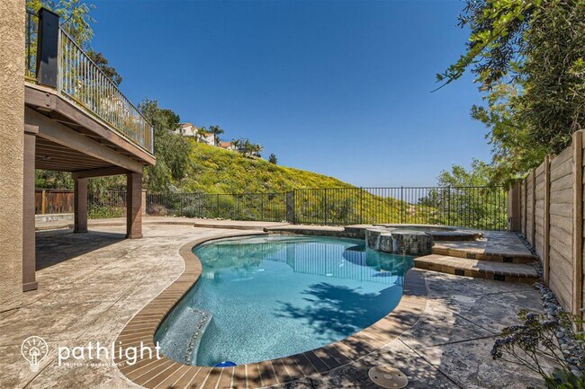 Building Photo - 17426 Blue Water Ct