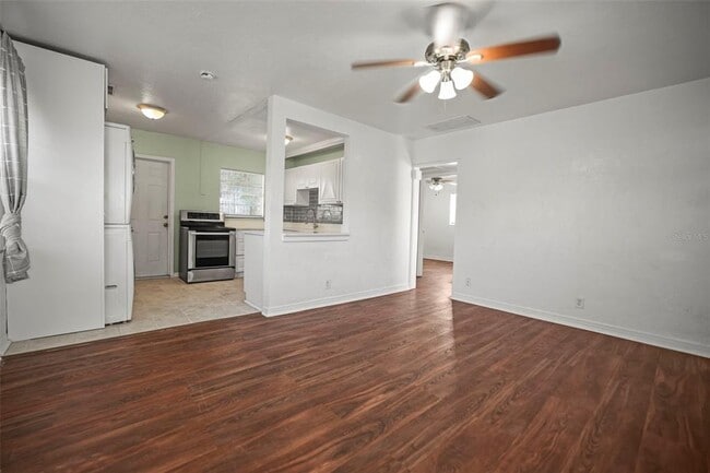 Building Photo - 1511 35th Ave N