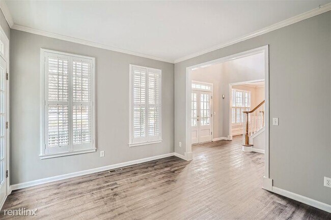 Building Photo - 5 br, 3.5 bath House - 7135 Weybridge Dr UNIT