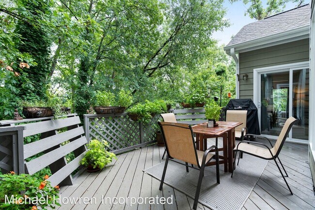 Building Photo - 5 br, 4.5 bath House - 25 Westchester Drive