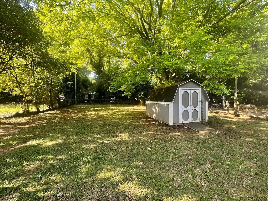 Building Photo - Adorable 3-bedroom, 2-bath home in Druid Hills