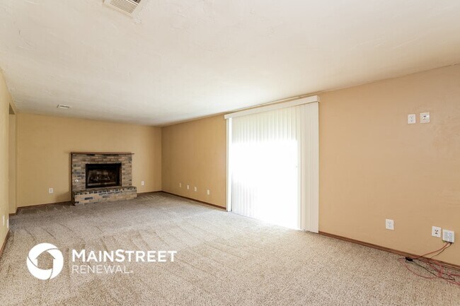 Building Photo - 8328 Bigwood Dr