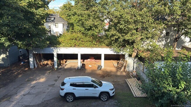 Foto del edificio - 201 Howard Ave
