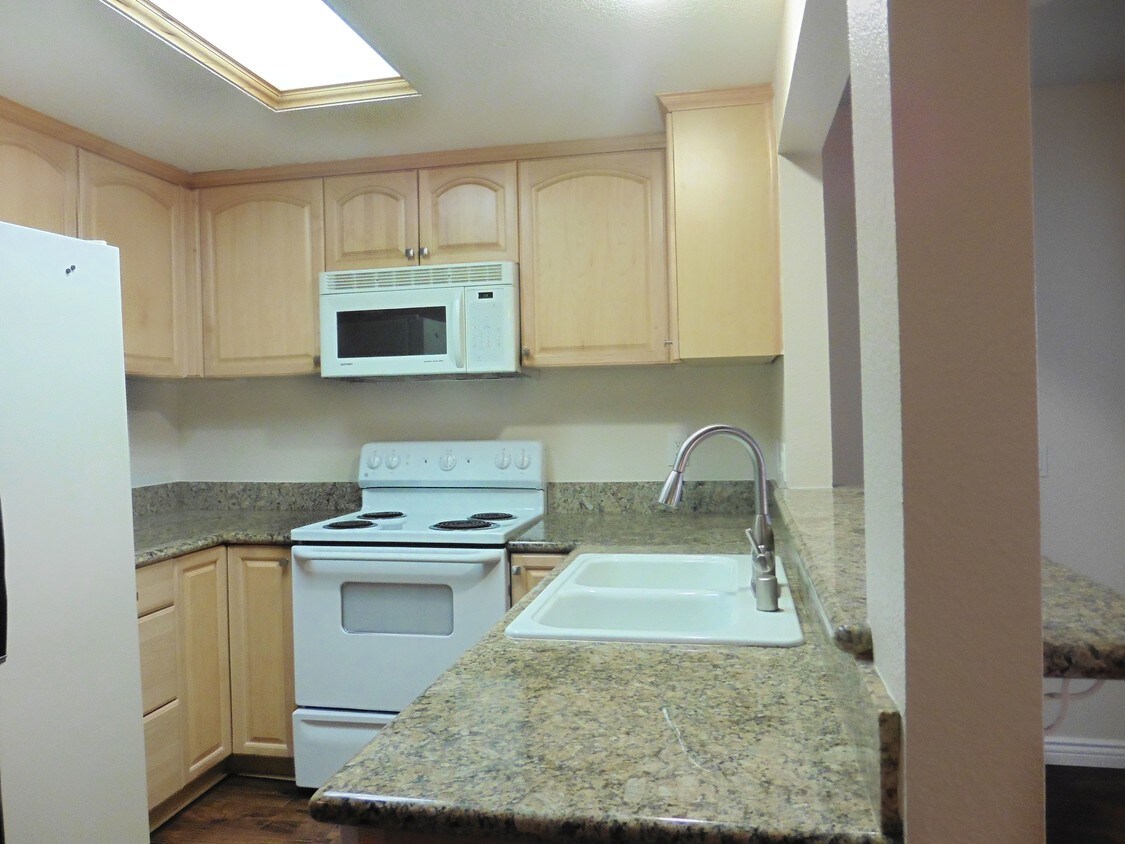 Kitchen - 2950 Broadway