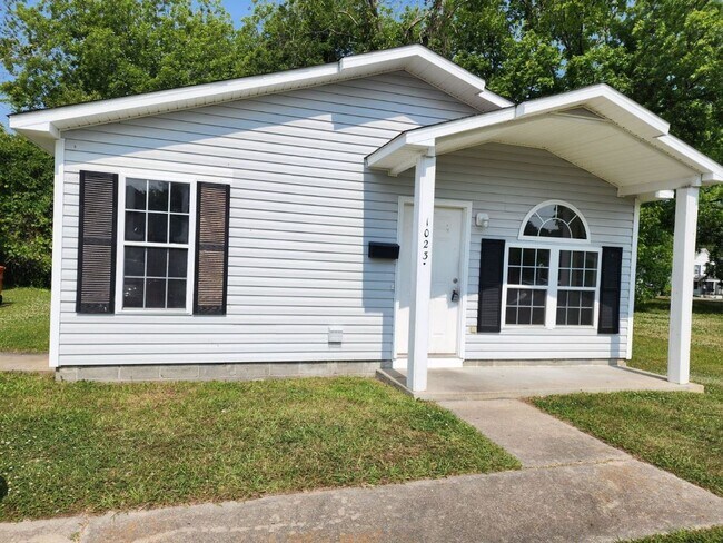 Foto del edificio - Super Cute home located in City Limits