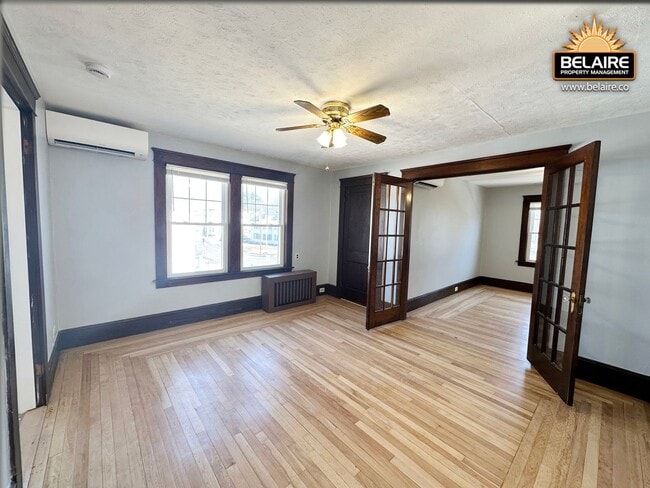 Building Photo - 107 2nd St