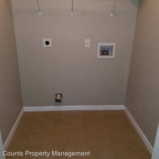 Foto del edificio - 3 br, 2 bath House - 5211 Joshua Lane