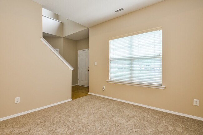 Building Photo - 5609 Enoree Ln
