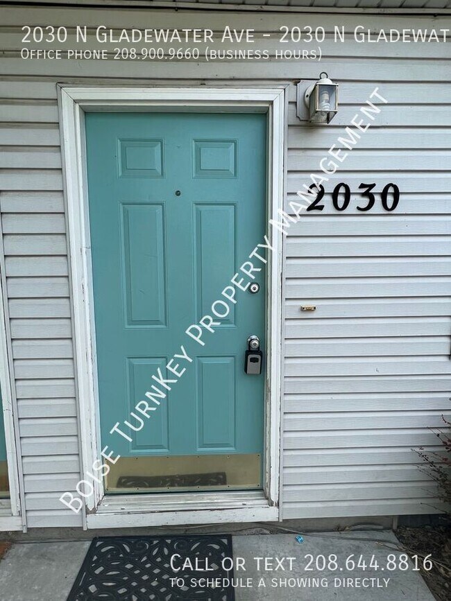 Foto del edificio - 2030 N Gladewater Ave