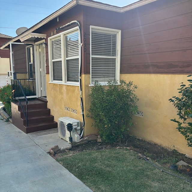 Building Photo - 2030 E Washington Blvd