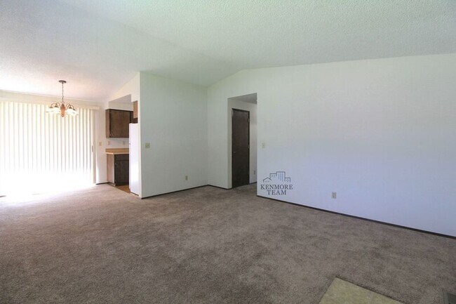 Building Photo - 1604 Swift Blvd