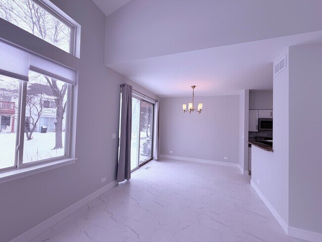 Foto del edificio - 2741 Odlum Dr