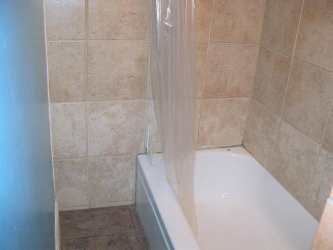 Foto del edificio - 2154 Burnstead Dr