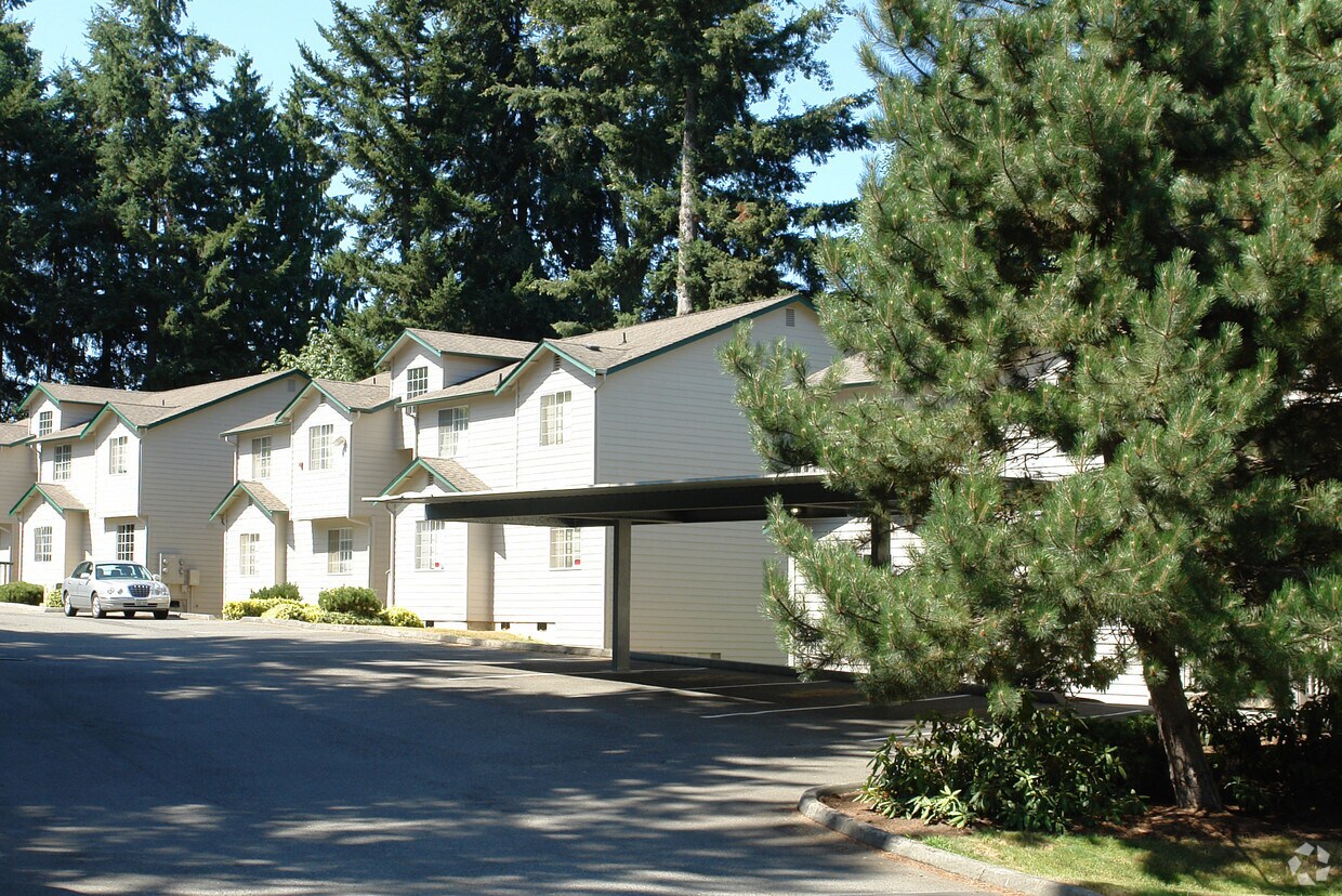 Building Photo - 1106 Creekwood Ct SE